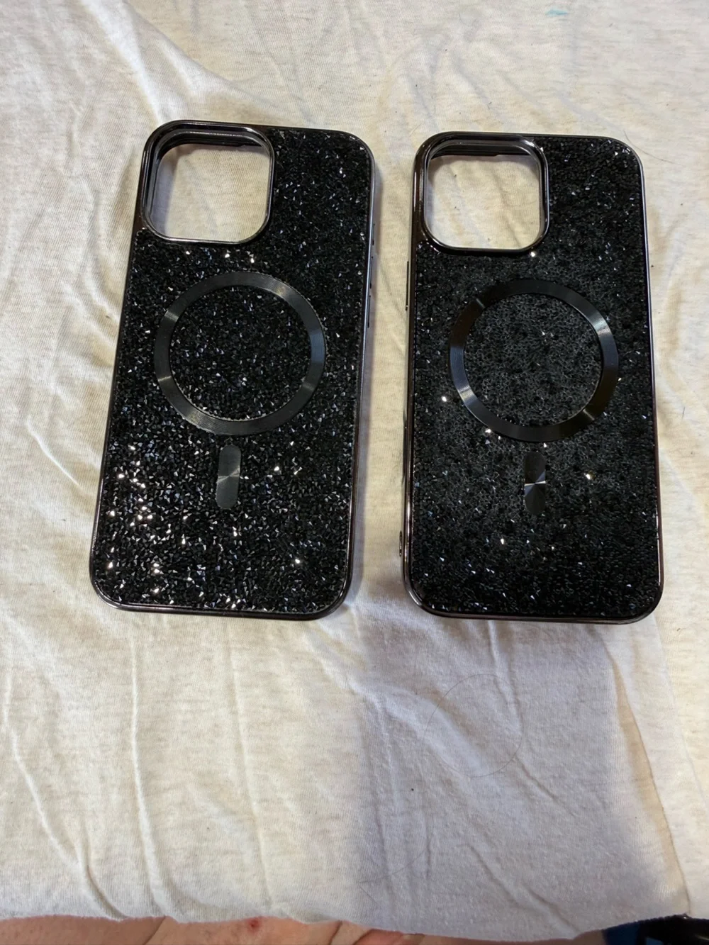 Black Glitter MagSafe-Compatible Phone Case (iPhone 16 pro max) set of 2